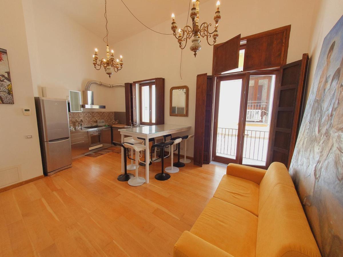 "Guttuso Tribute Suite" Experience Apartment パレルモ エクステリア 写真