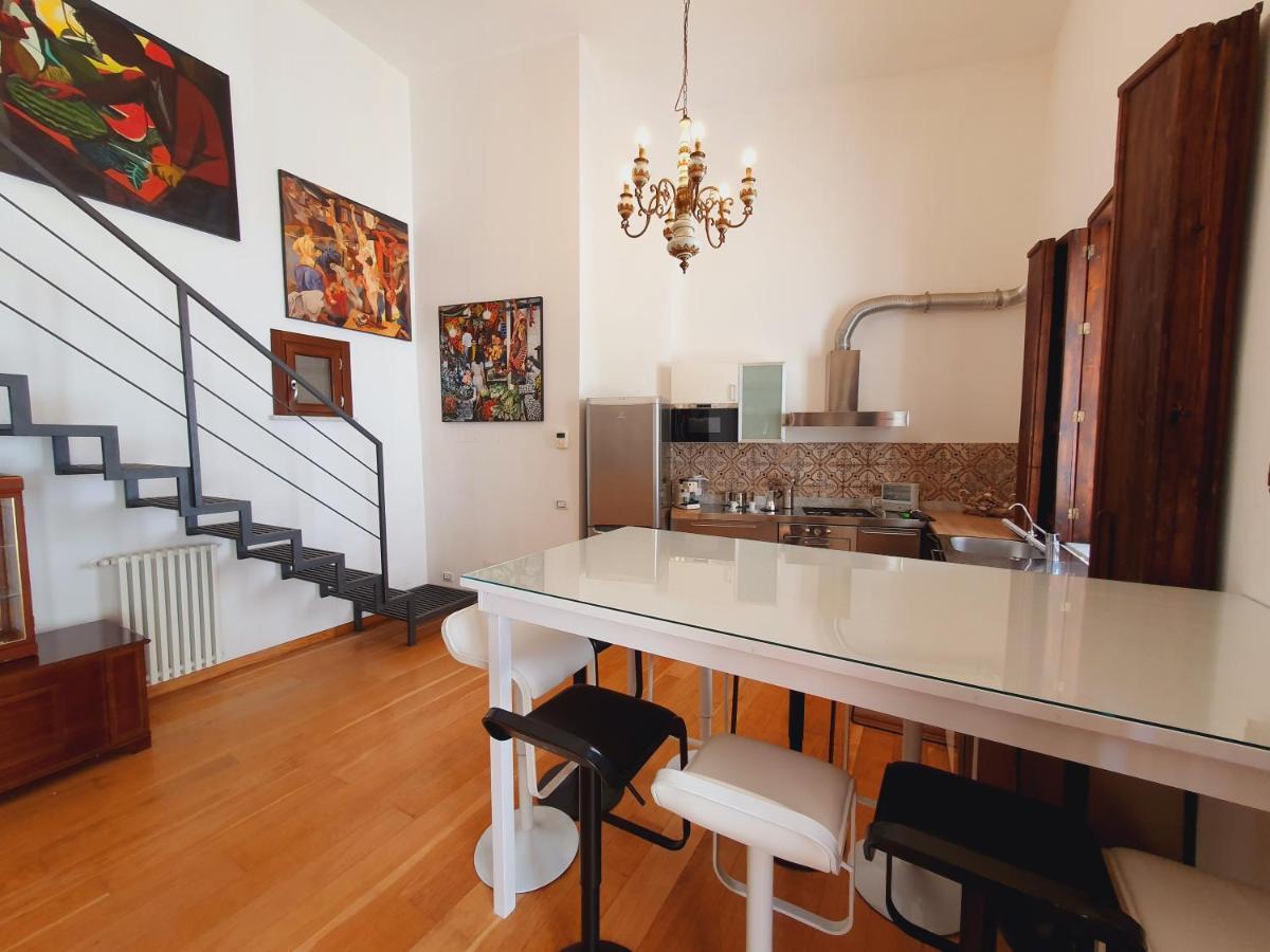 "Guttuso Tribute Suite" Experience Apartment パレルモ エクステリア 写真