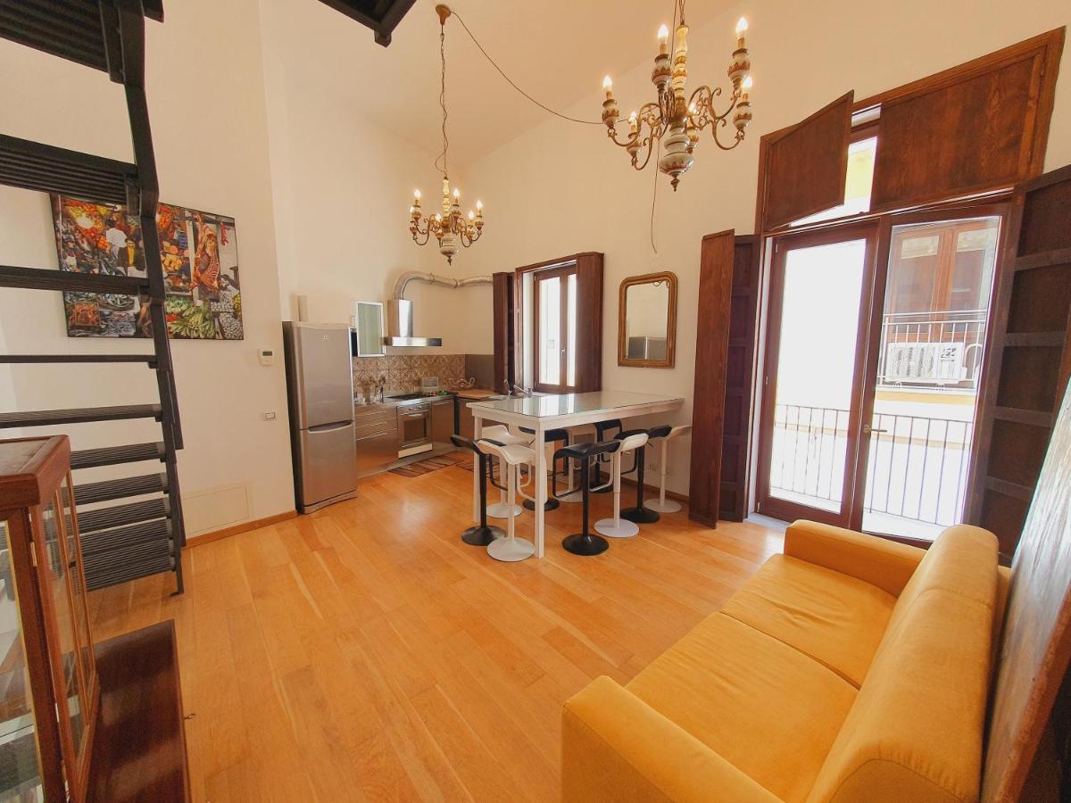 "Guttuso Tribute Suite" Experience Apartment パレルモ エクステリア 写真